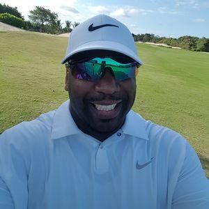 Meet your Posher, Stephan